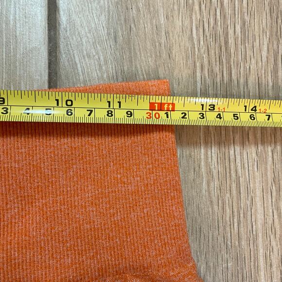 NVGTN Orange Seamless Scrunch Leggings Women’s Medium M High Waist Gym Yoga - Picture 7 of 9